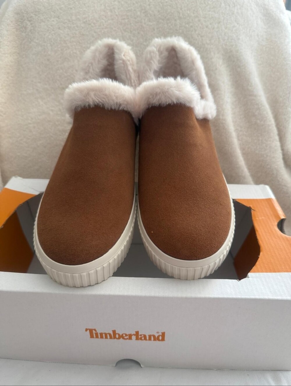 Timberland Women's Brown Faux-Fur Lined Slip-On Sneakers
